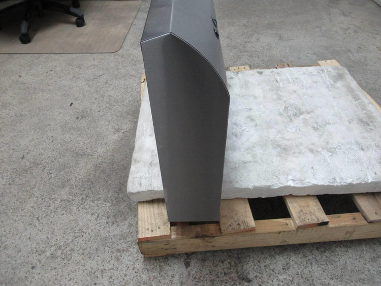 Maytag 30 Inch 190 CFM Internal Blower Under-Cabinet SS Range Hood UXT4030ADS