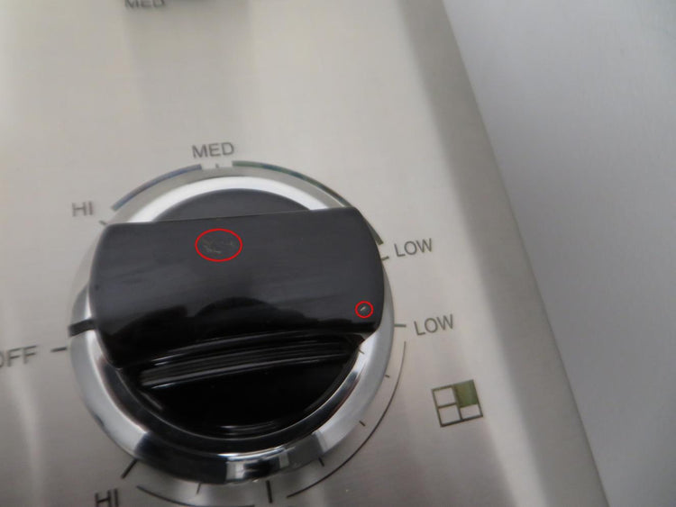 Viking 5 Series VECU53014BSB 30" Electric Cooktop QuickCook™ Surface Elements