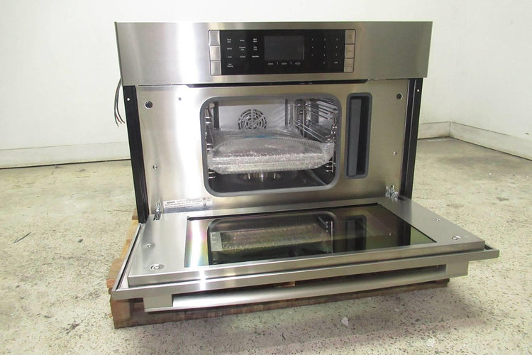 Bosch 30" 1.4 cu.ft European Convection Benchmark Series Steam Oven HSLP451UC
