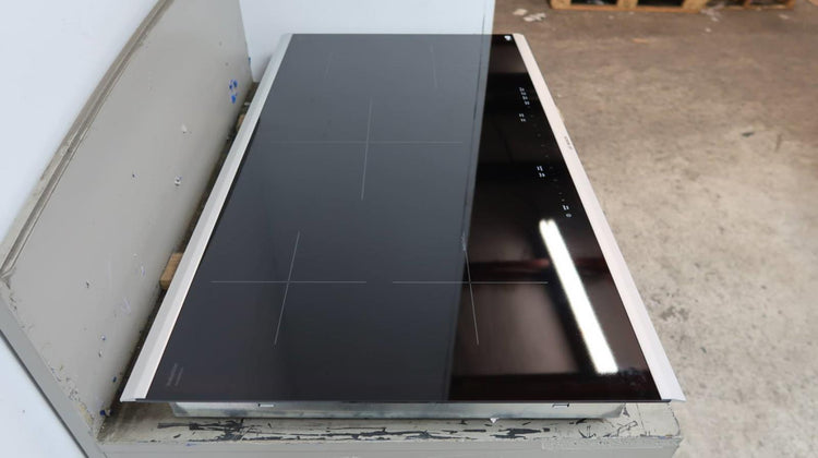 NIB Bosch 800 Series 36" 5 Induction Elements Smart Induction Cooktop NIT8669SUC