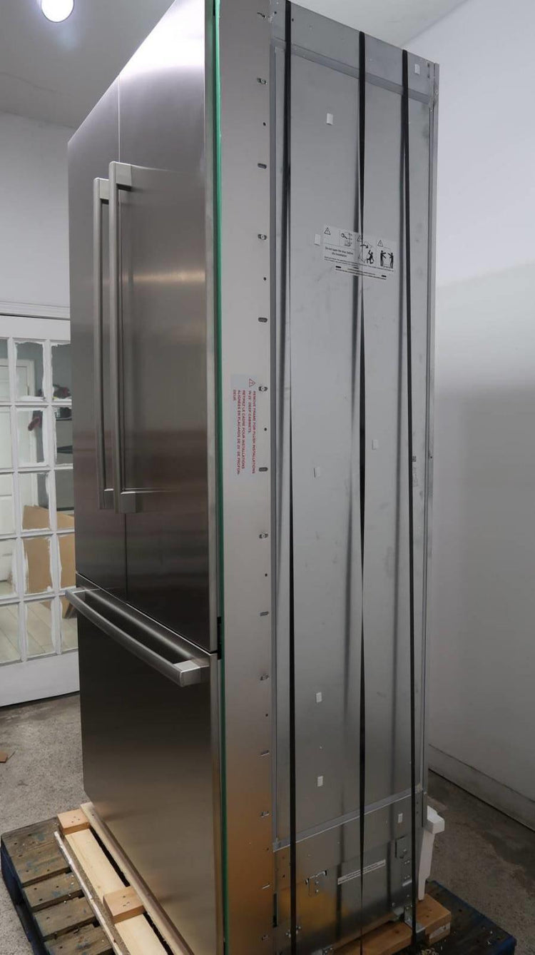 Bosch Benchmark Series 36" SS Built-In French Door Smart Refrigerator B36BT935NS