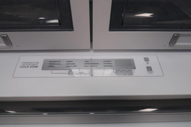 Viking 3 Series '20 36" 22.1 Cu.Ft LED French-Door Refrigerator *RVRF3361SS