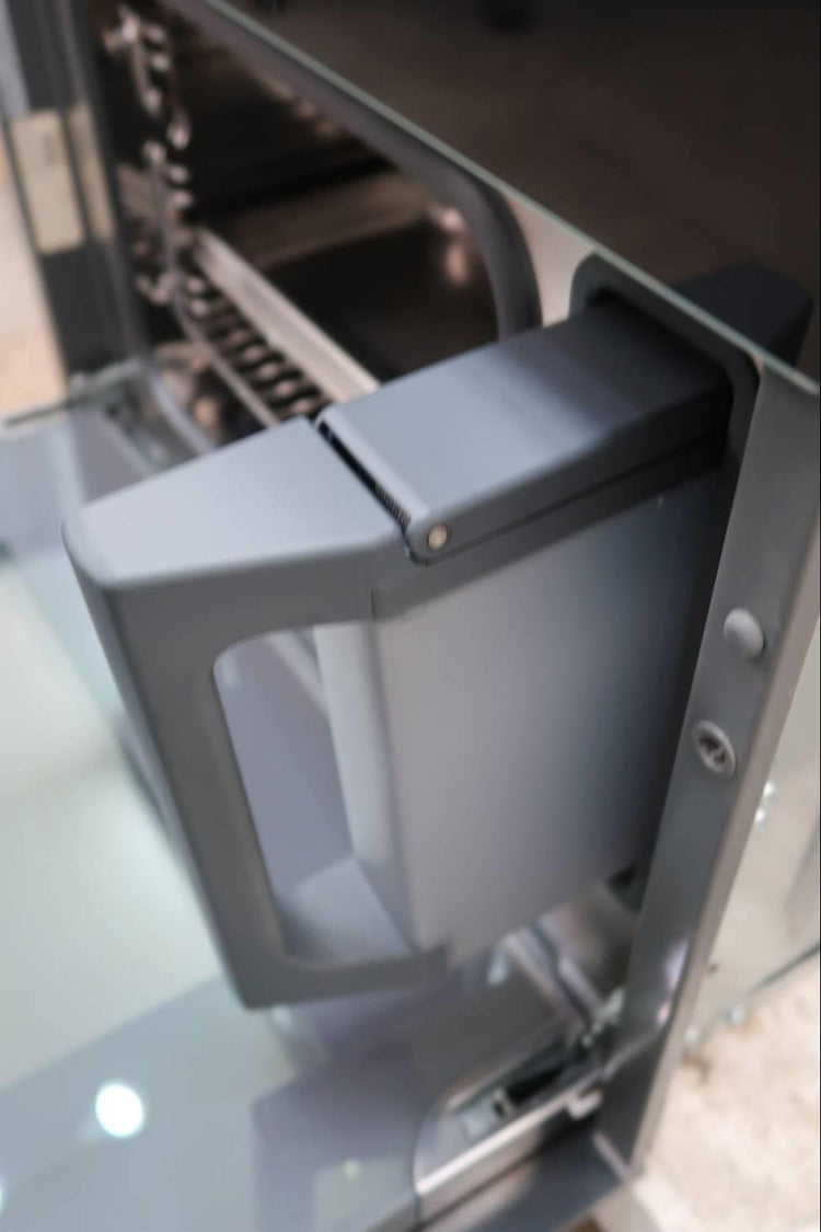 Thermador Masterpiece 24" 1.4 cu. ft BLK Single Steam Convection Oven MES301HS