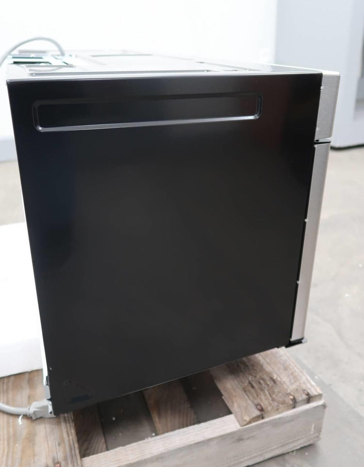 Bosch 300 30" 300 CFM Ventilation Over-the-Range Microwave Oven HMV3053U