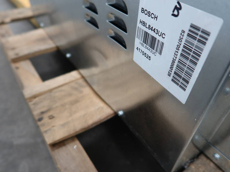 Bosch 30" Smart Single Electric Black Stainless 800 Series Wall Oven HBL8443UC