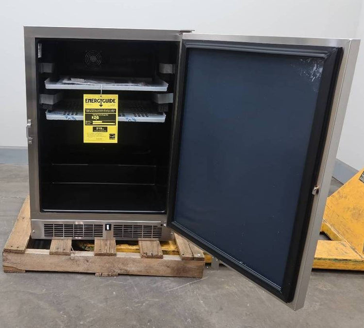 Lynx 24" 5.3 cu.ft Built-In Outdoor Stainless Steel Refrigerator LN24REFR