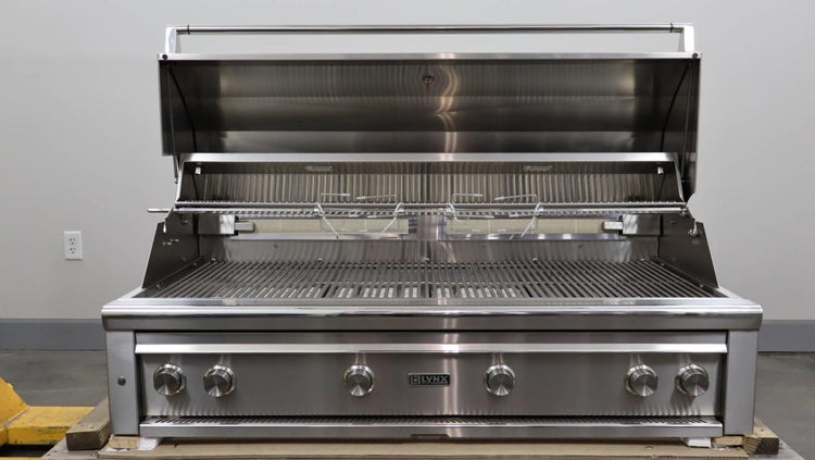 Lynx 54" SS 1555 sq.in. Surface Professional Grill Series Built-In Grill L54TRLP