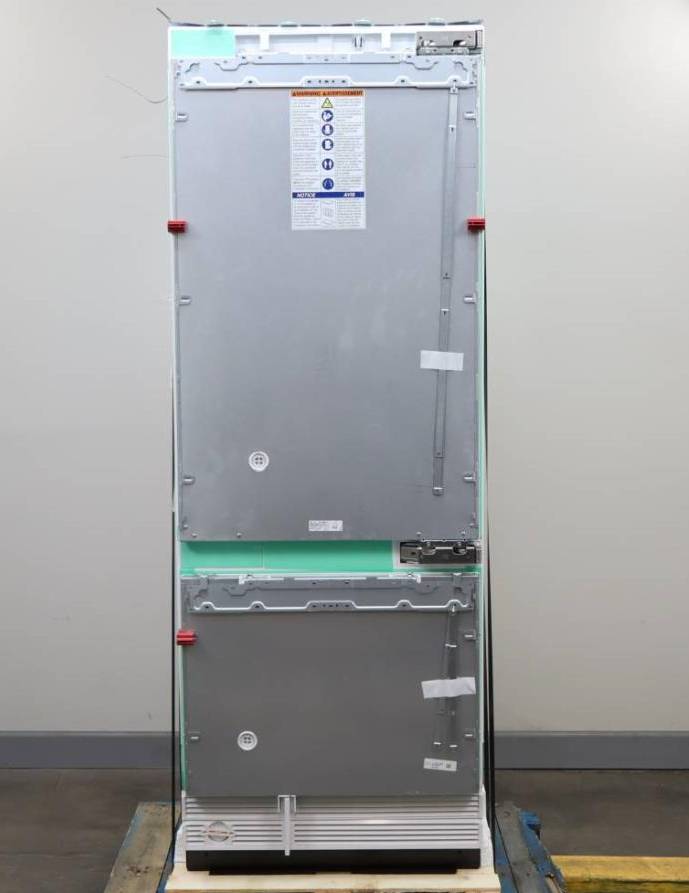 Bosch Benchmark Series B30IB905SP 30" Built-In Bottom Mount Refrigerator Images