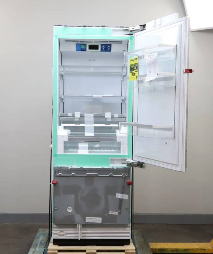 Bosch Benchmark Series B30IB905SP 30" Built-In Bottom Mount Refrigerator Pics