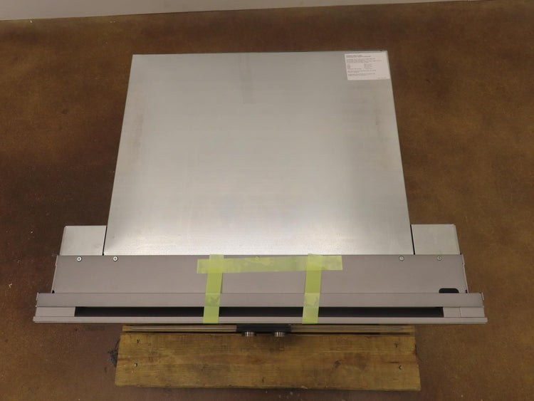 Gaggenau 400 Series BM484710 30" 1.3 cu. ft. 2,000 Watt Built-in Microwave Oven