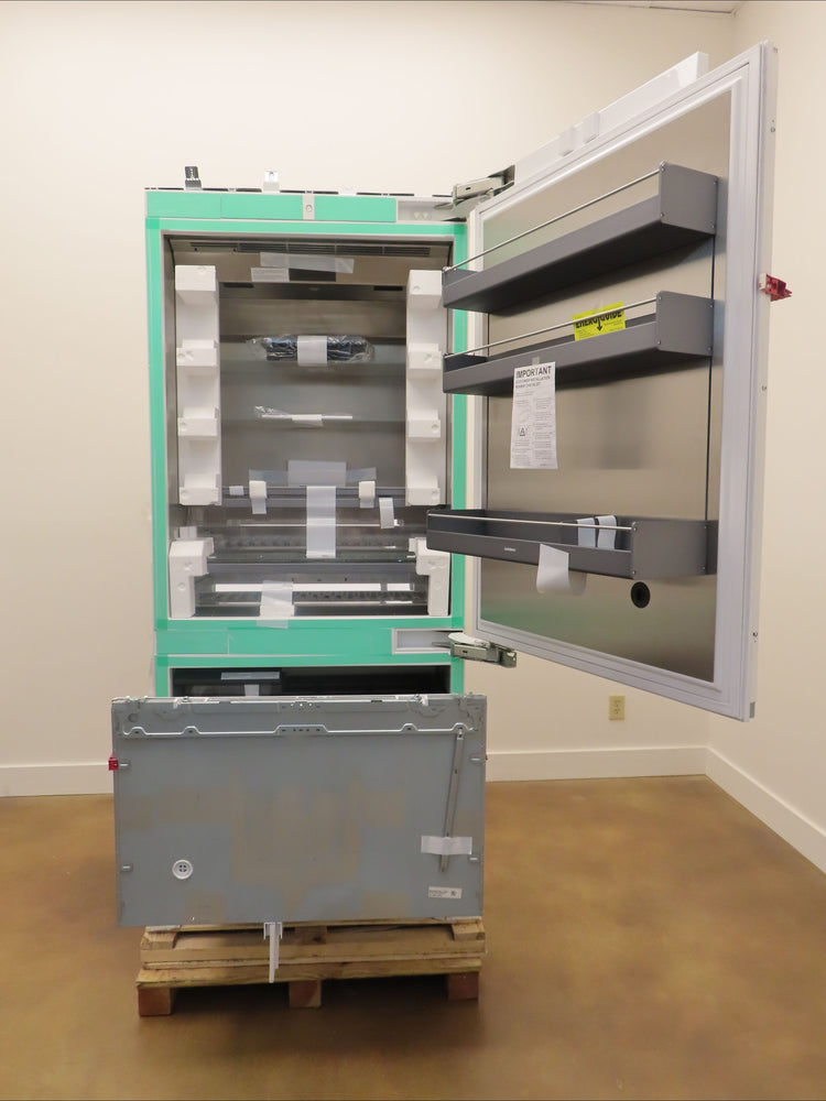 NIB Gaggenau Vario 400 Series RB492705 36" Built-In Bottom Freezer Panel Ready