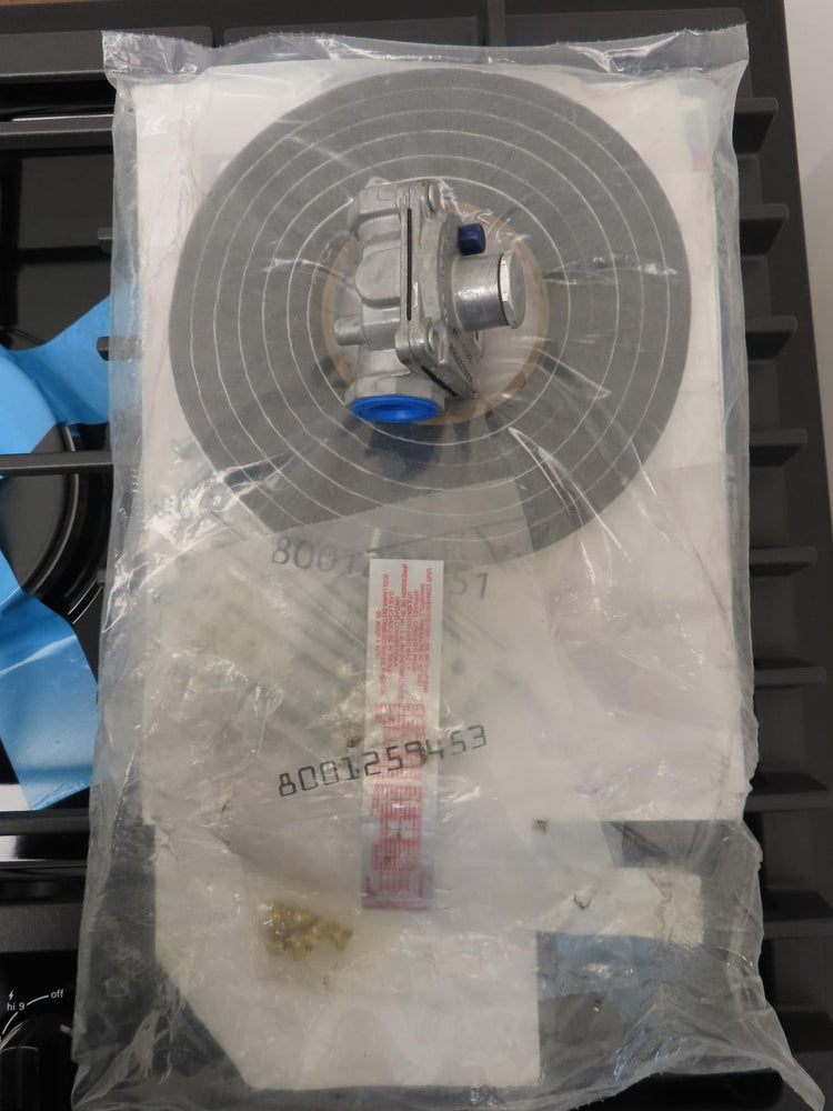 NIB Bosch 800 Series NGM8049UC 30 Inch Built-In Black Gas Cooktop Full Warranty