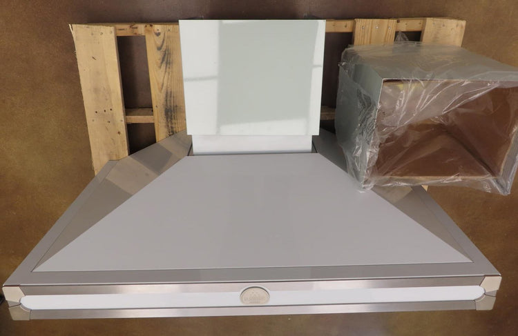 La Cornue CornuFe 110 Suzanne Kasler Couleur Coll H1QN 43" Range Hood