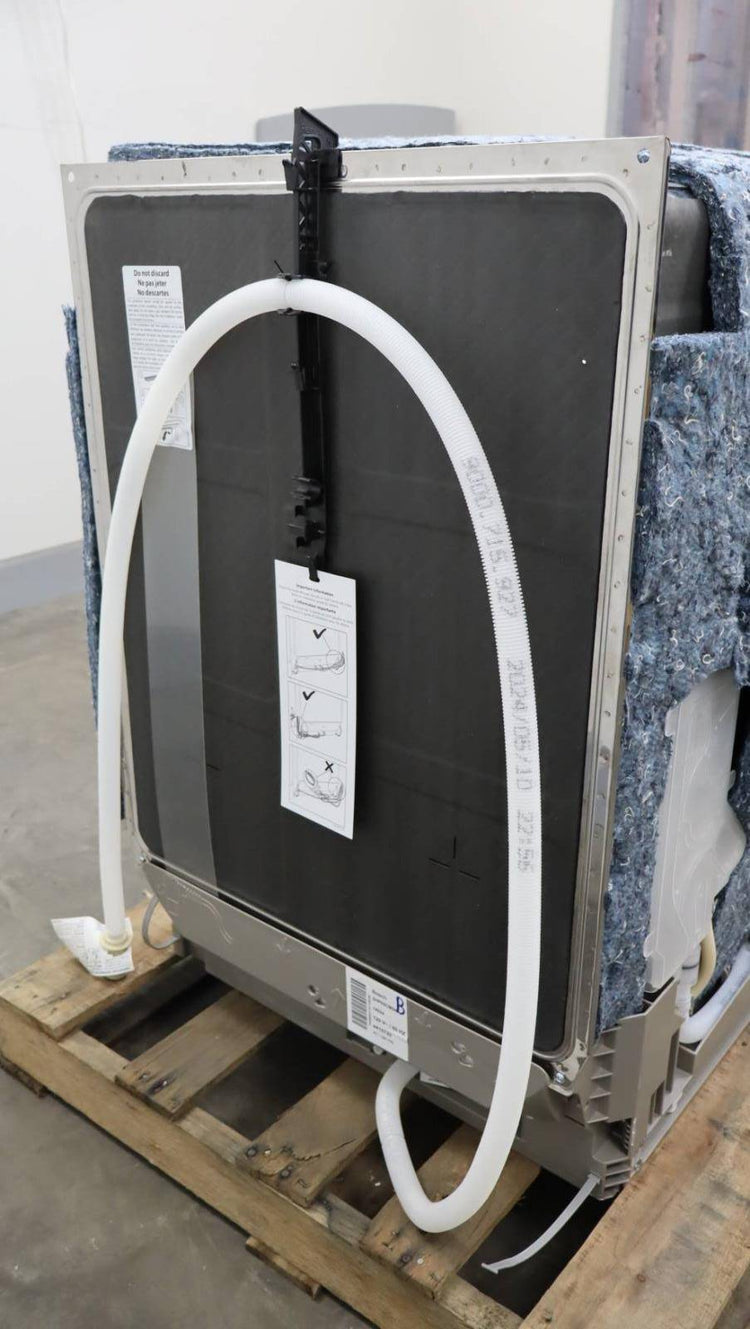 Bosch 24" SS Fully Integrated Built-In 44 dBA 500 Series Dishwasher SHP65CM5N