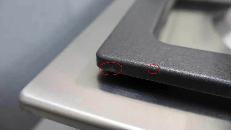 Bosch 30" 500 Series Red LED Light 5 Sealed Burners Gas Cooktop NGM5059UC