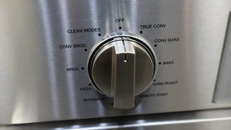 Thermador Professional Series 30" Wi-Fi 4.5 Cu. Ft Single SS Wall Oven POD301RW