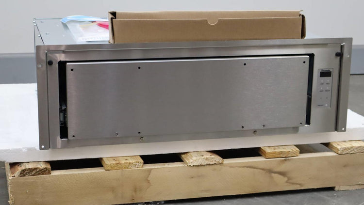 Thermador 30" PR 450 W heater 2.2 Cu.Ft Automatic Shut-Off Warming Drawer WD30WC