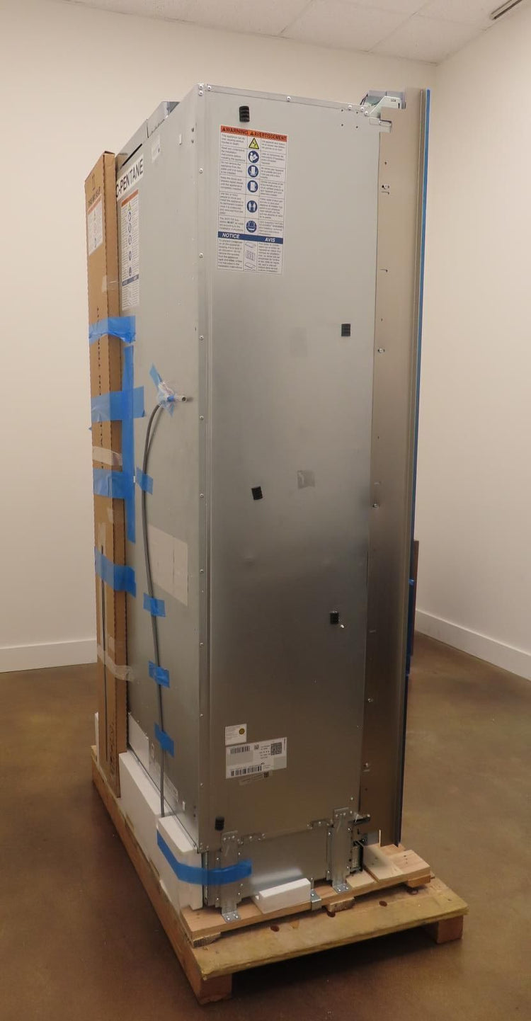 Thermador Freedom Collection T42BT120NS 42" 4-Door French Refrigerator Perfect