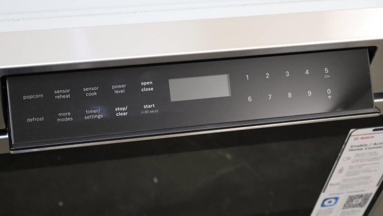 Bosch 800 Series HMD8454UC 24" 1.2 CuFt. Cap 950 Watt Smart Microwave Drawer Pic