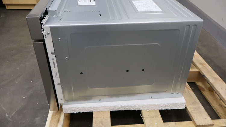 Bosch 800 Series HMD8454UC 24" 1.2 CuFt. Cap 950 Watt Smart Microwave Drawer Pic