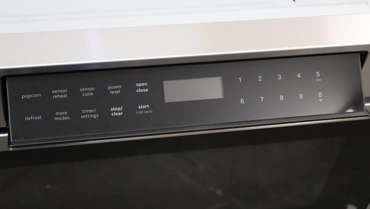 Bosch 800 Series HMD8454UC 24" 1.2 Cu.Ft. Cap 950 Watt Smart Microwave Drawer