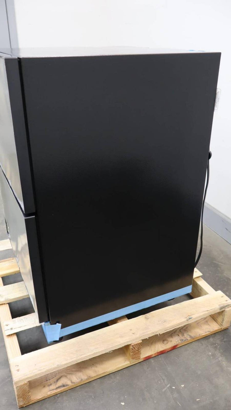 Thermador Freedom Collection 24" Double Undercounter PR Refrigerator T24UC905DP