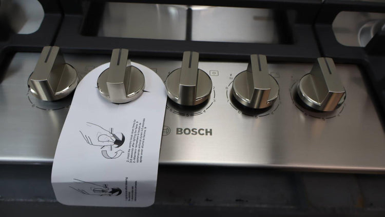 Bosch 30" 5 Sealed Burners 800 Series Stainless Built-In Gas Cooktop NGM8059UC