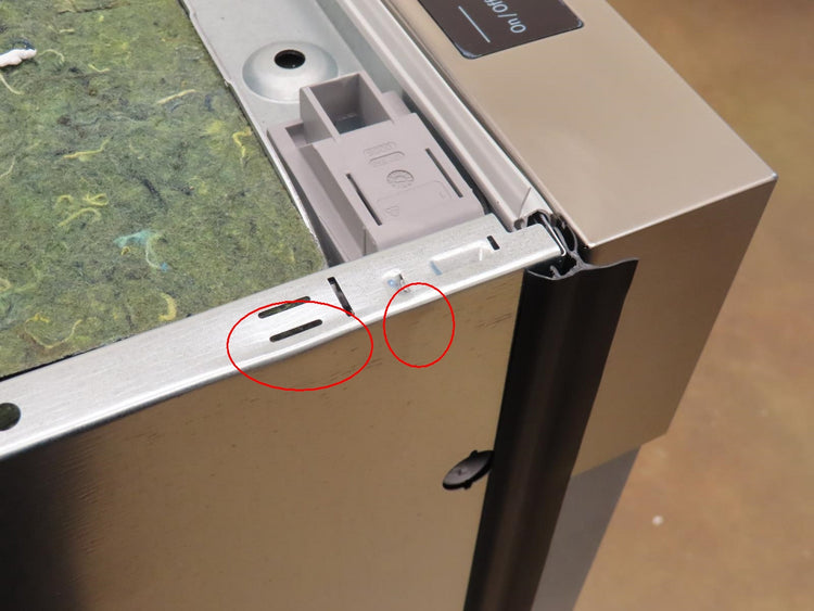 Bosch Benchmark Series SHE89PW75N Semi Integrated Dishwasher 38 dBA Pics