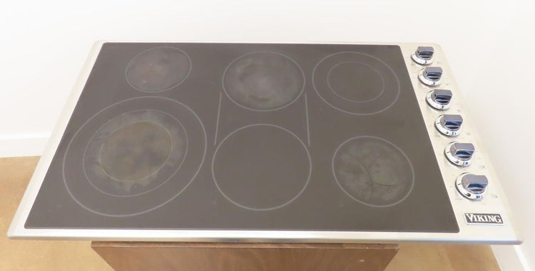 Viking Professional 5 Series VECU53616BSB 36" Electric Cooktop 2023 Model