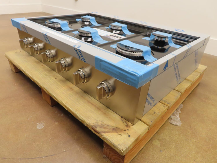 Bosch 800 Series RGM8658UC 36" 6 Sealed Burners Slide-In Gas S.Steel Rangetop