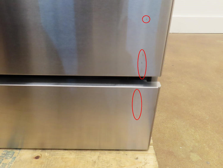 Bosch 800 Series HEI8056U 30" Warming Zone Slide-In Electric Range Pictures