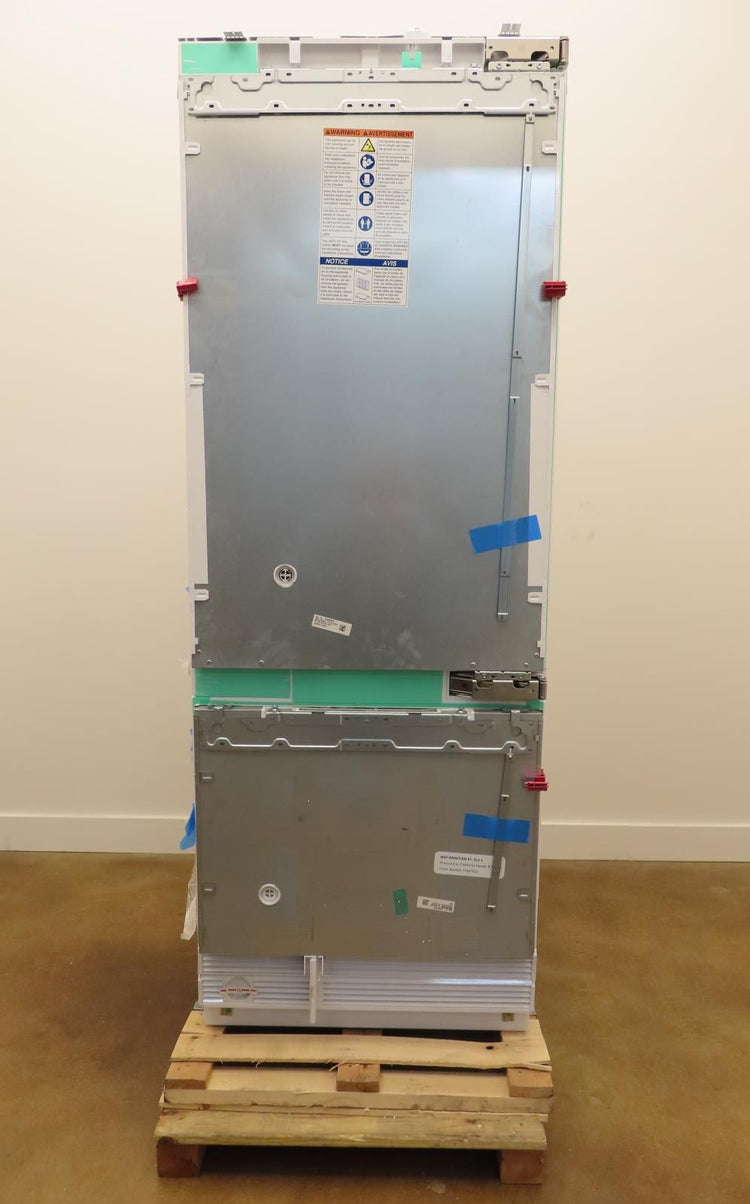 Gaggenau Vario 400 Series RB472705 30" Panel Ready Built-In Smart Refrigerator