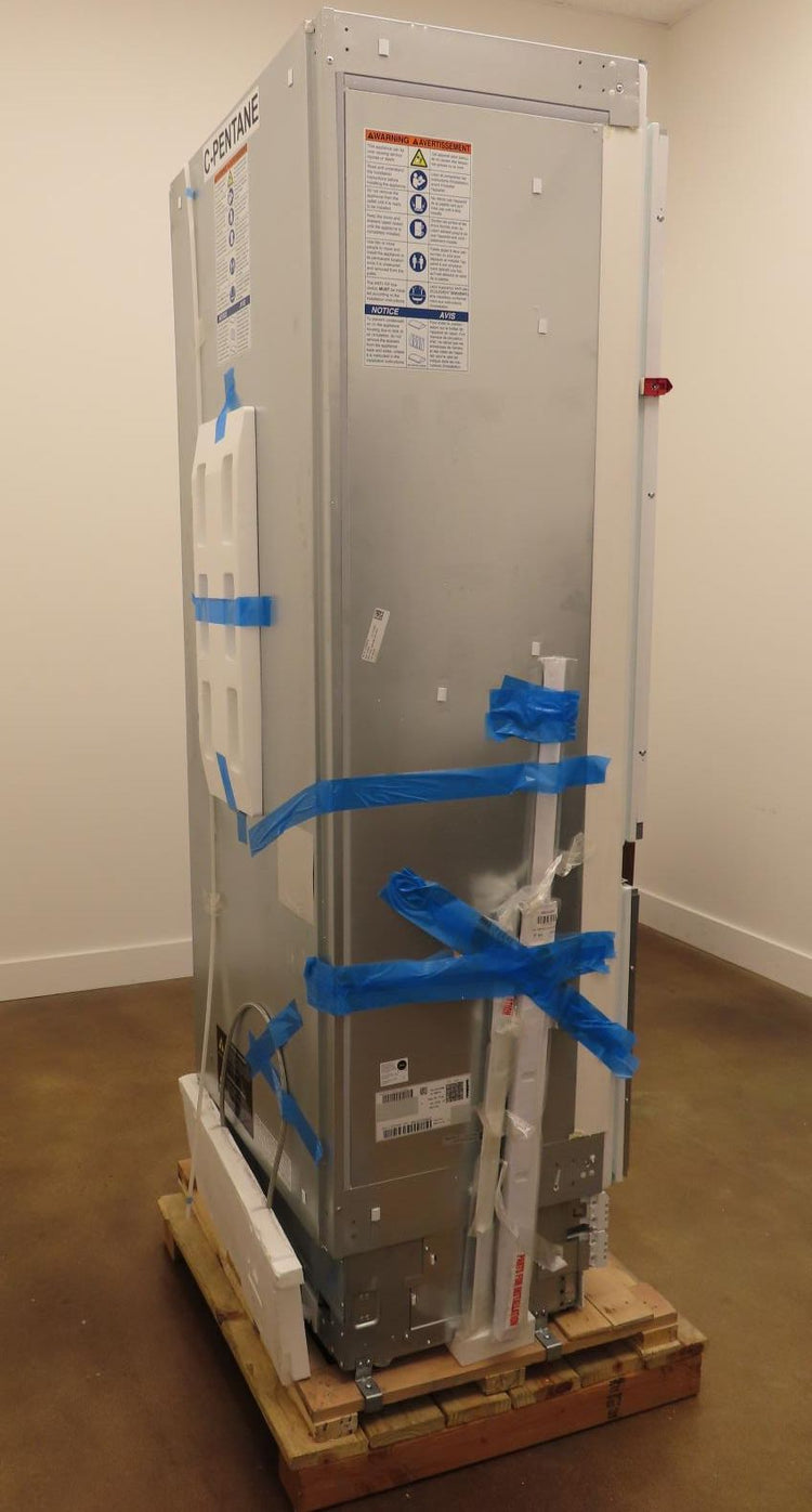 Gaggenau Vario 400 Series RB472705 30" Panel Ready Built-In Smart Refrigerator