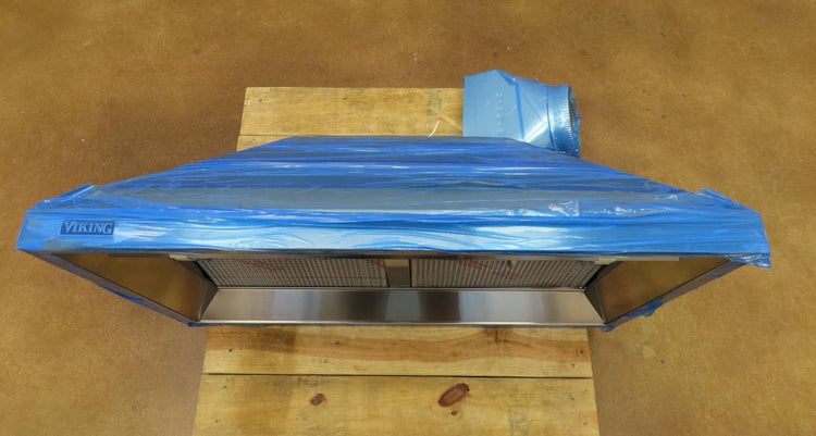 Viking RVCH336SS 36 Inch 460 CFM Halogen Lights Wall Mount Chimney Range Hood