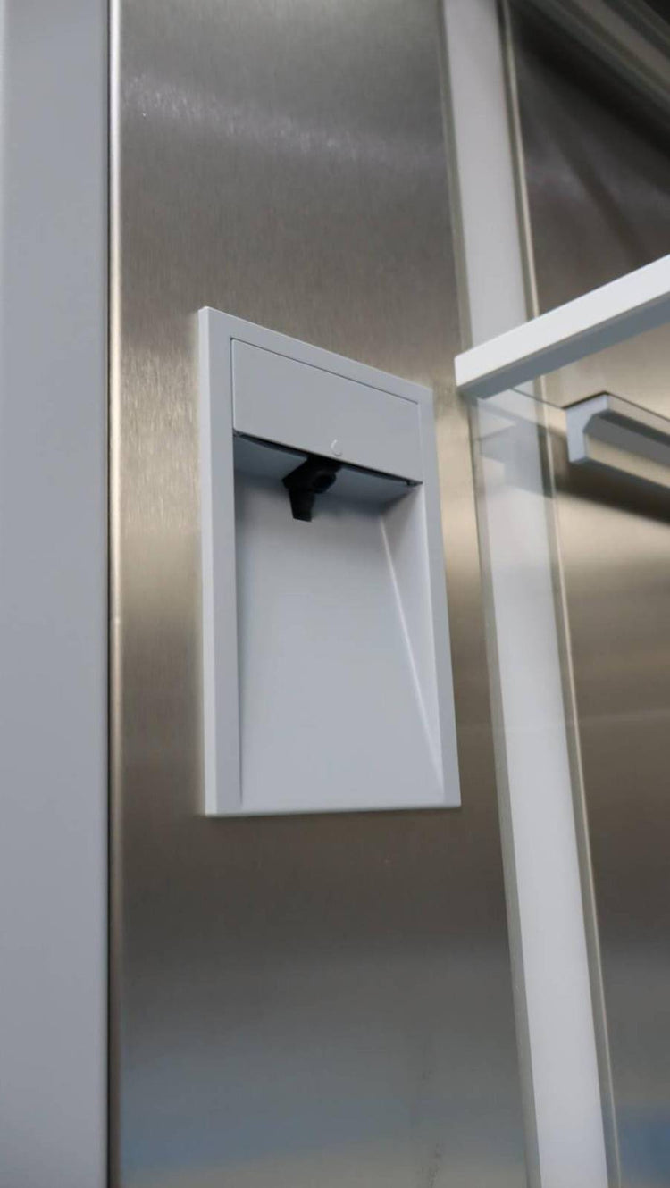 Thermador Freedom Collect 42" 4-Door French Door Smart Refrigerator T42BT120NS