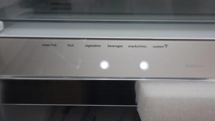 Bosch 36" LED 21 cu.ft. Smart French Door SS 800 Series Refrigerator B36CT80SNS