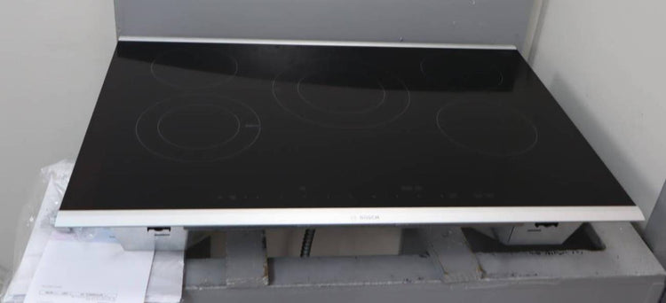 Bosch 30" Benchmark Series 5 Element Ceramic Surface Electric Cooktop NETP069SUC