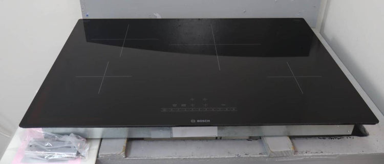 Bosch Black 30" 500 Series Electric Smoothtop Induction Cooktop NIT5060UC