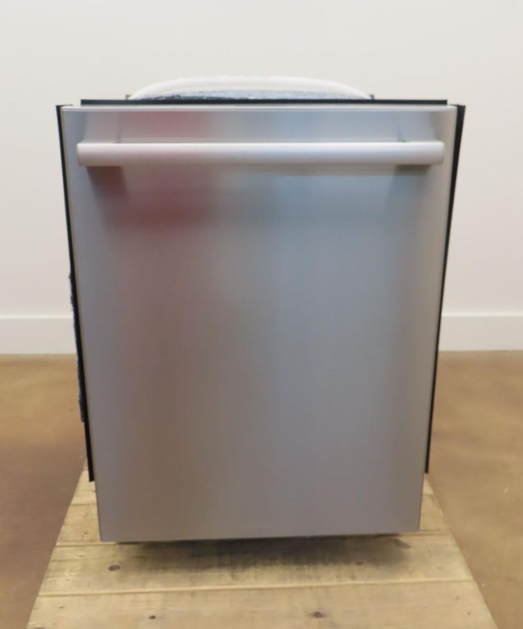 Bosch Benchmark Series SHX9PCM5N 24" Fully Integrated Built-In Dishwasher Pics