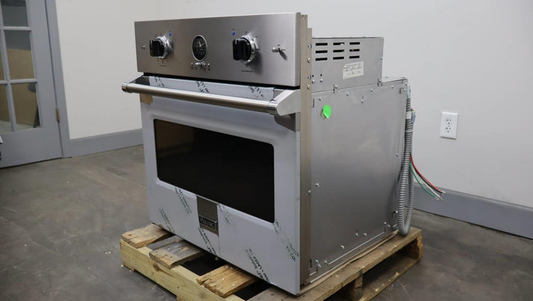 Viking 30" 4.7 cu.ft TruConvec 2023 5 Series Single Wall SS Oven VSOE530SS