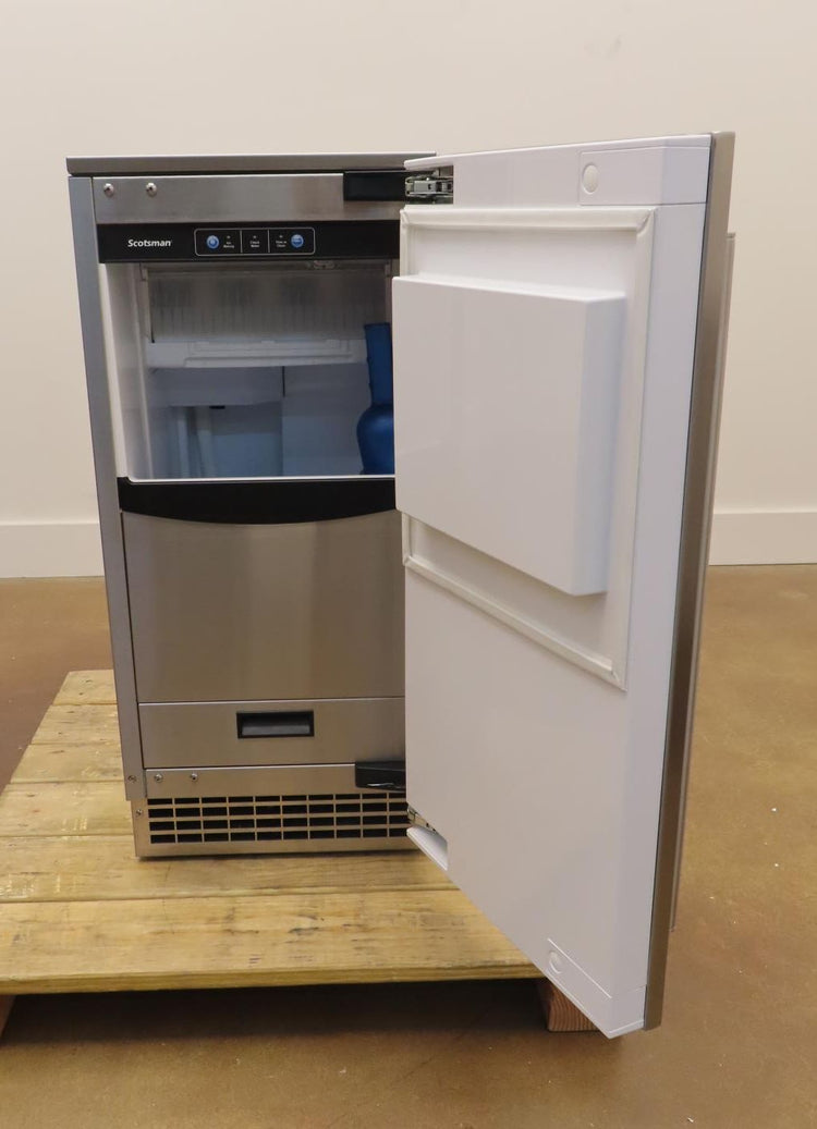 Scotsman Brilliance Series SCCP50MB1SS 15" Undercounter Gourmet Ice Maker