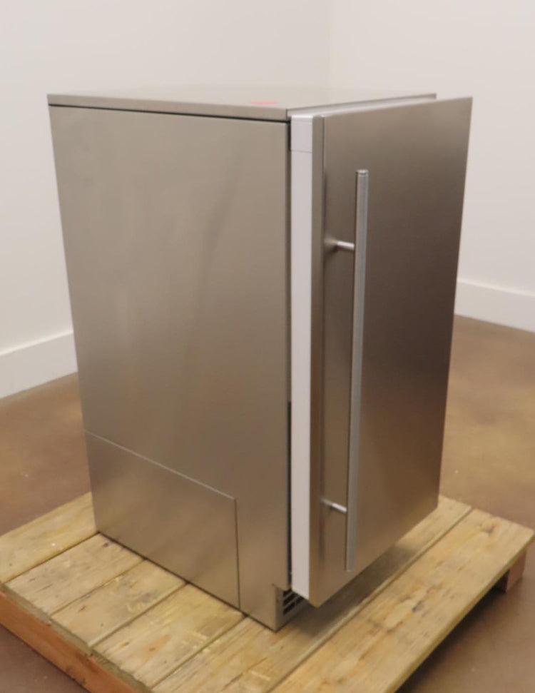 Scotsman Brilliance Series SCCP50MB1SS 15" Undercounter Gourmet Ice Maker