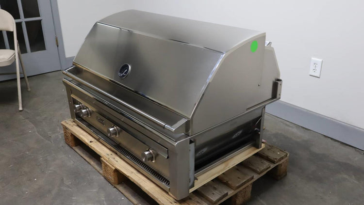 Lynx Professional Grill Series 42 Inch SS Built-In Liquid Propane Grill L42TRLP