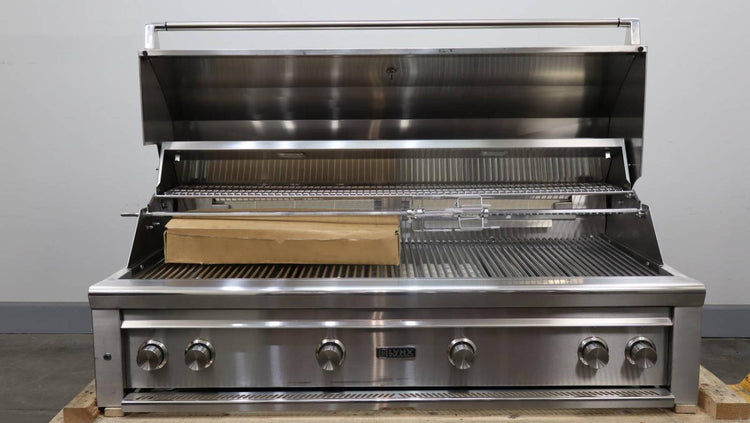 Lynx Professional 54" 1555 sq.in. Cooking Surface Grill Series L54TRNG