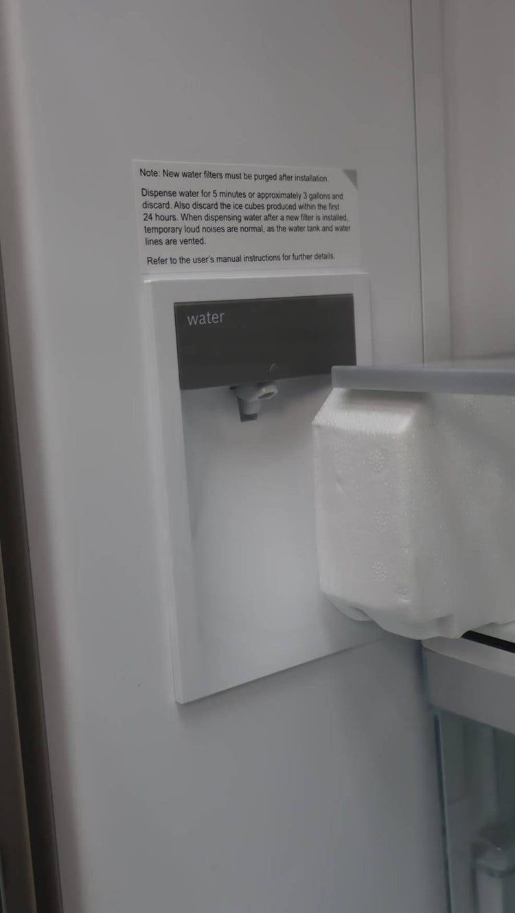 Bosch 800 Series 36" Freestand Stainless 20.5 Cu.Ft. French Door B36CL80ENS