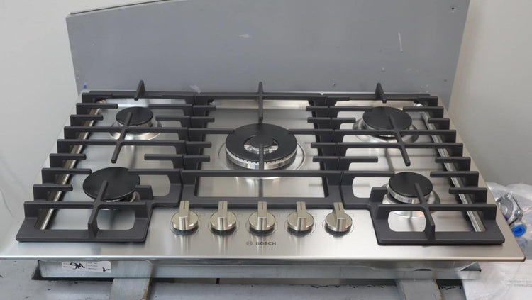 Bosch 30" 5 Sealed Burners Stainless Built-In 800 Series Gas Cooktop NGM8059UC