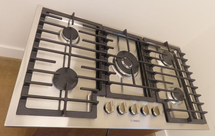 Bosch 800 Series NGM8659UC 36" Built-In Gas Cooktop with 5 Sealed Burners
