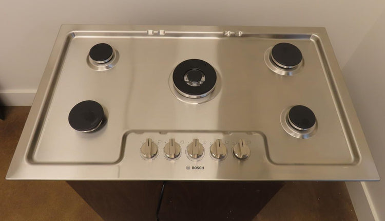 Bosch 800 Series NGM8659UC 36" Built-In Gas Cooktop with 5 Sealed Burners