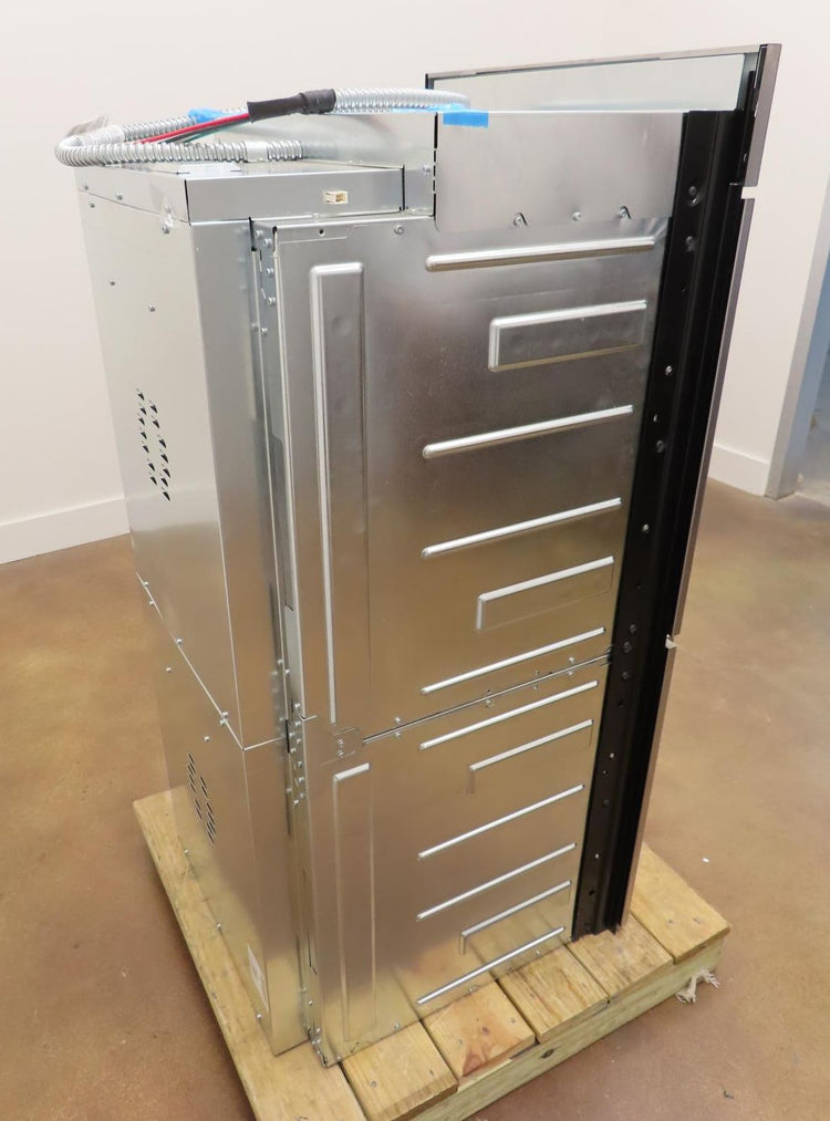 Bosch 800 Series HBN8651UC 27" Stainless Double Electric Wall Oven