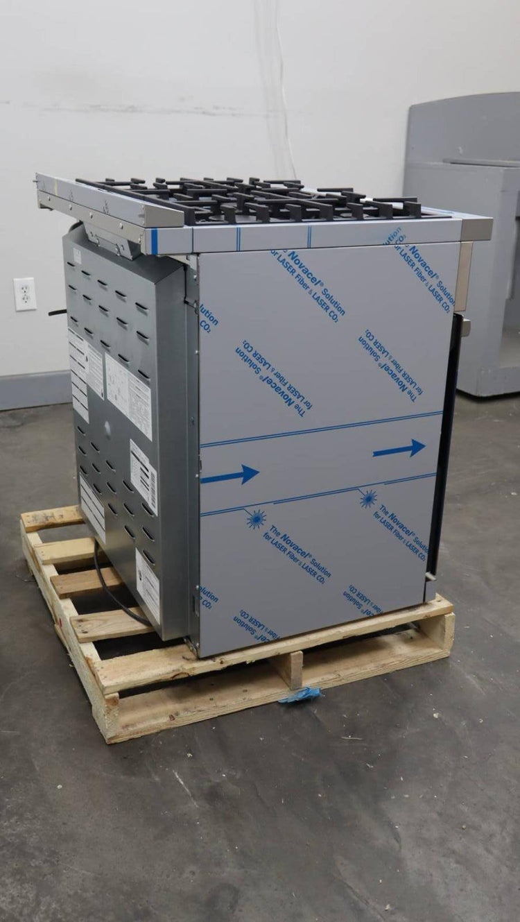 Bosch 800 Series 30" 5 Burner 3.6 Cu.ft SS Freestanding Gas Range HGS8055UC